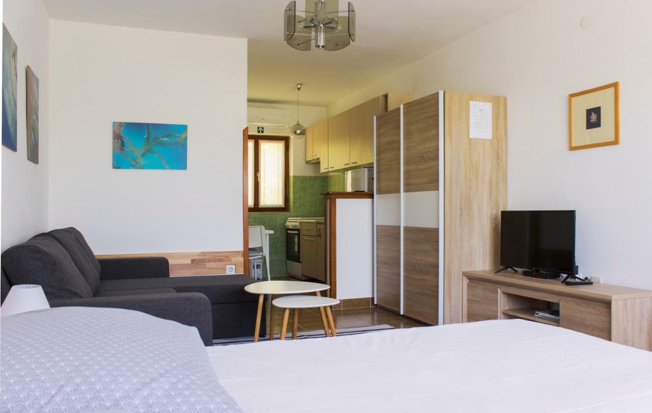 Twin Oaks Apartment Sisan Luaran gambar